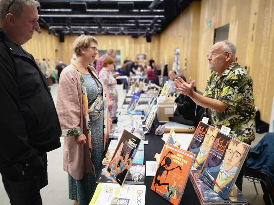 Ørsted-tegneren Ingo Milton passede Eudors stand søndag. Foto: Art Bubble.