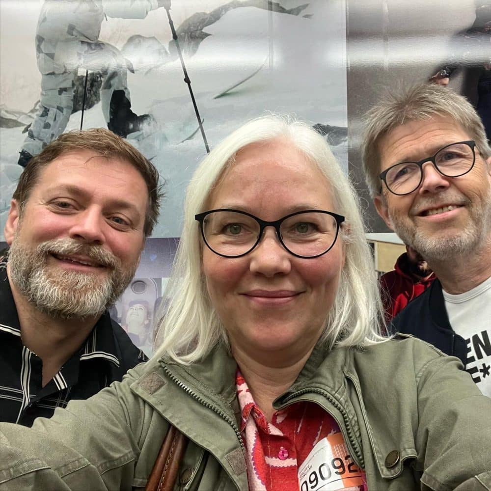 Anders Lundt Hansen, Lisbeth Imer og Niels Roland fortæller om runer i P1s Hjernekassen.